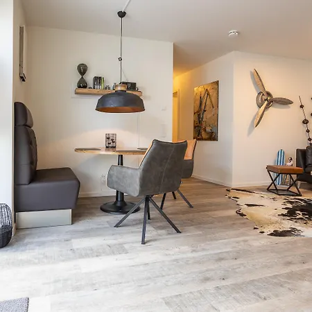 Апартаменты Loft Corner *